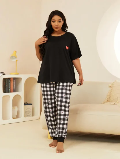 Plaid Love Print Pajama Set - Image 5