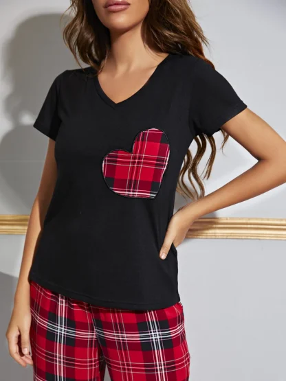 Cute Heart Print Pajama Set - Image 6