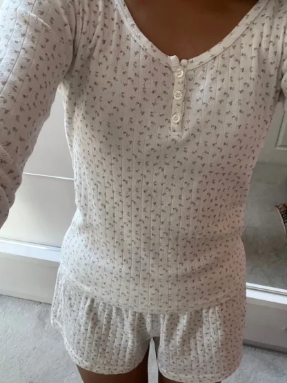 Charming Floral Sleepwear - Image 3